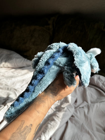 🐉 Esencia — Attachment Lovey (Dragon)