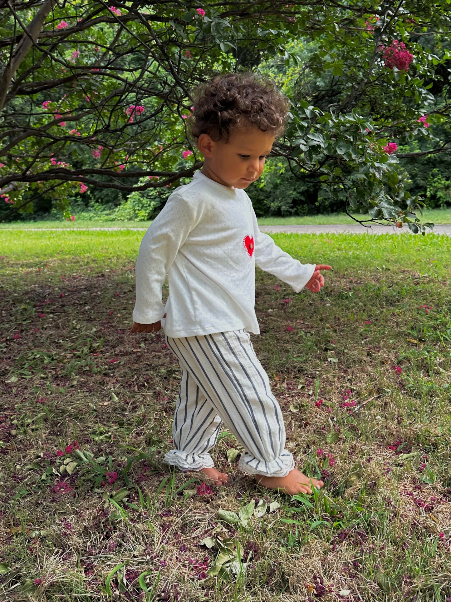 🌳 Raíz — Two-Piece Set (Lightweight Long-Sleeve Top + Pants)