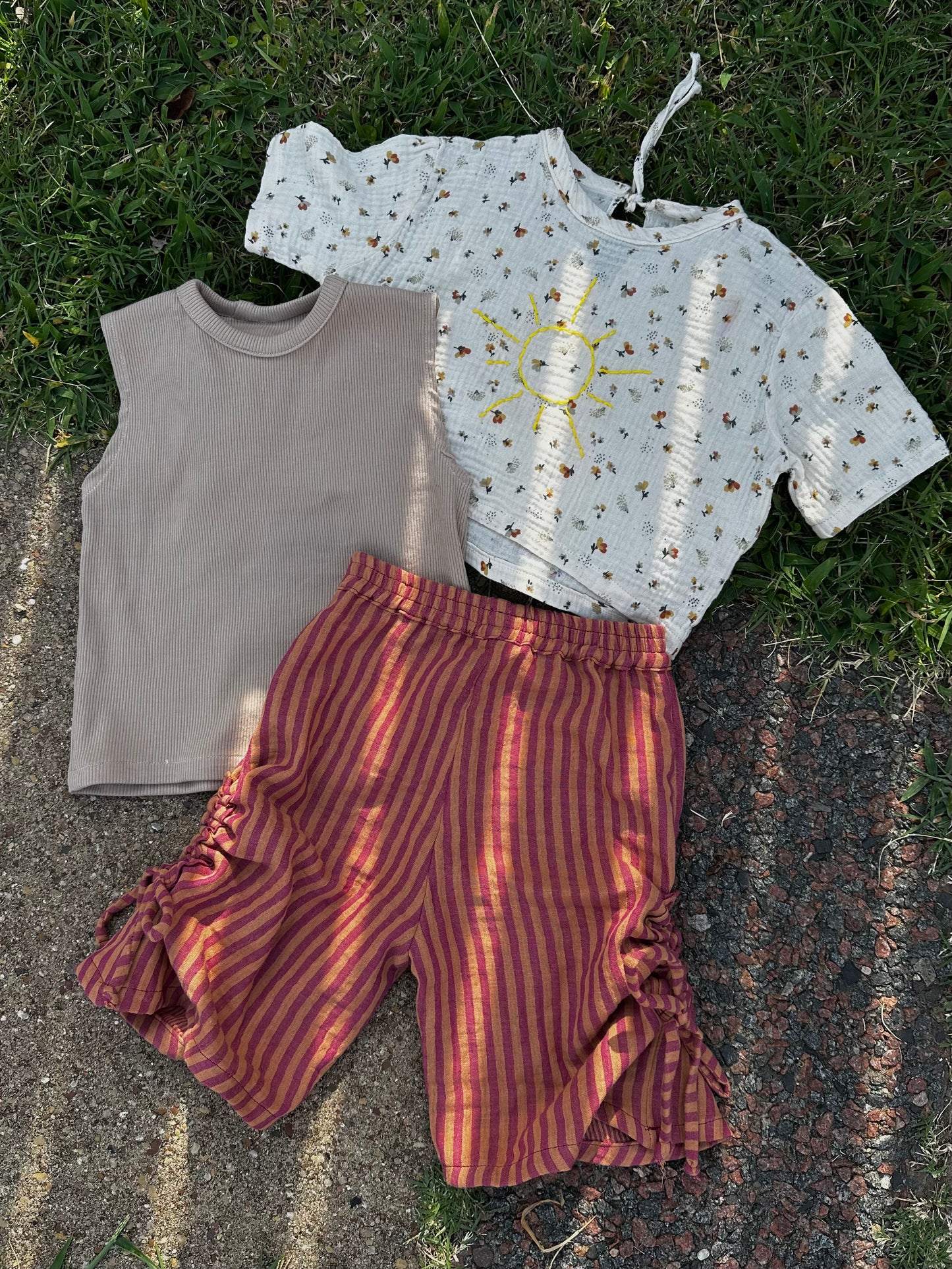 ☀️ Sol — Set (Pants + 2 Tops)
